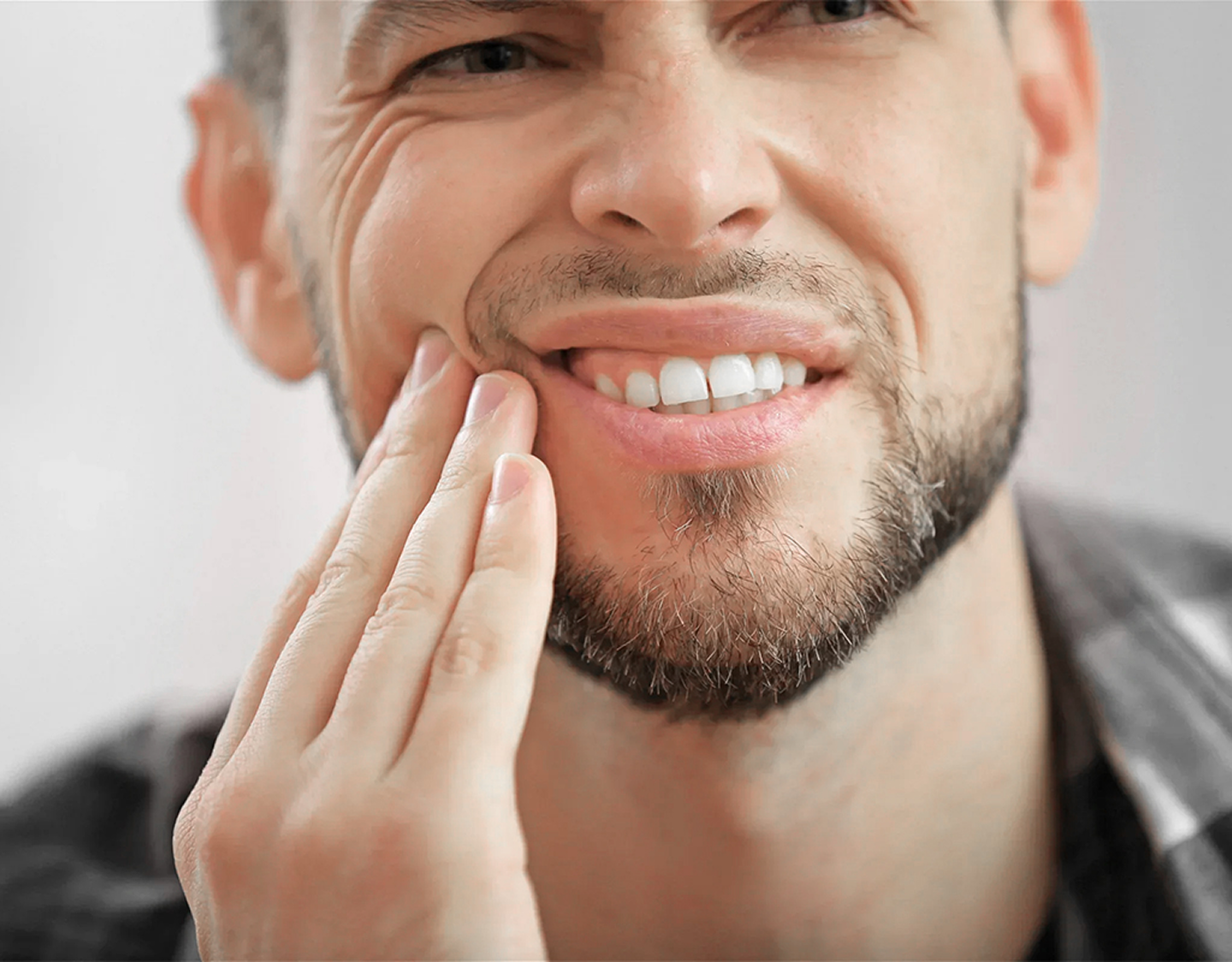 Symptoms of gum disease - Periodontal Therapy at Geach Dental
