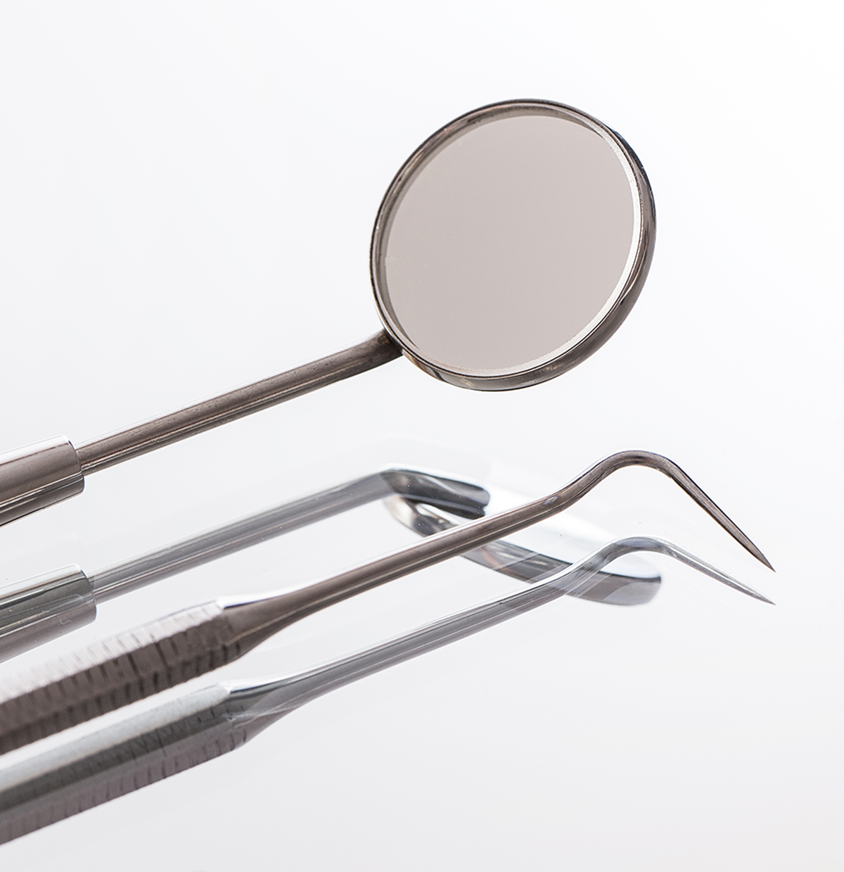 Clean, safe environment with advanced sterilization and dental instruments